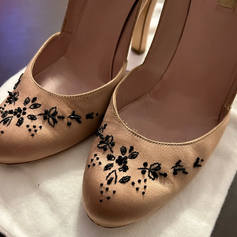 Prada satin embellished pumps - Picture 5 of 9
